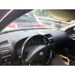 opel astra g berlina del año 1999