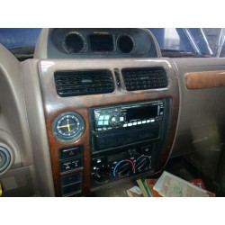 toyota land cruiser (j9) del año 2001