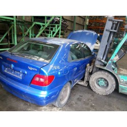 citroen xsara berlina del año 2001