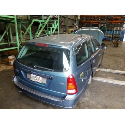 ford focus berlina (cak) del año 2002