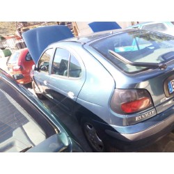 renault megane i berlina hatchback (ba0) del año 1996