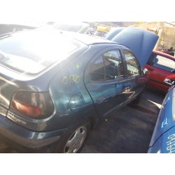 renault megane i berlina hatchback (ba0) del año 1996