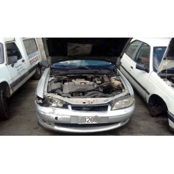 opel vectra b berlina del año 1984