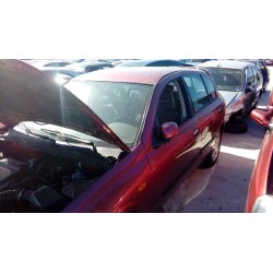 nissan almera (n16/e) del año 2001
