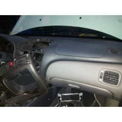 nissan almera (n16/e) del año 2001