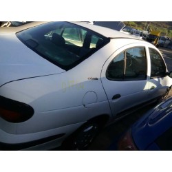 renault megane i classic (la0) del año 1998