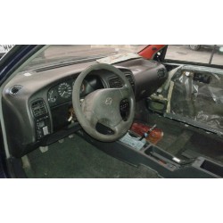 nissan primera berl./familiar (p10/w10) del año 1994