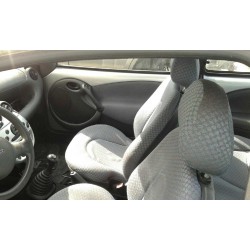 ford ka (ccq) del año 2002