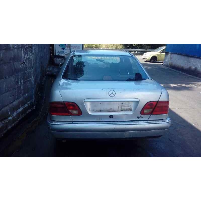 mercedes clase e (w210) berlina diesel del año 1996