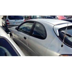 daewoo lanos del año 2000