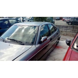 saab 9-3 berlina del año 2000