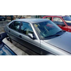 saab 9-3 berlina del año 2000