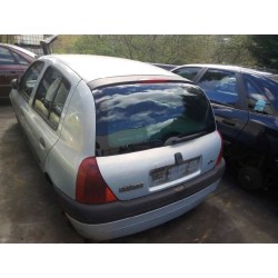 renault clio ii fase i (b/cbo) del año 2001