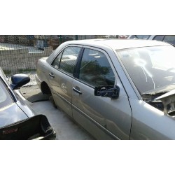 mercedes clase c (w202) berlina del año 1993