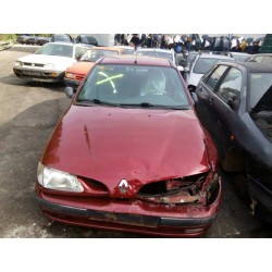 renault megane i berlina hatchback (ba0) del año 1996