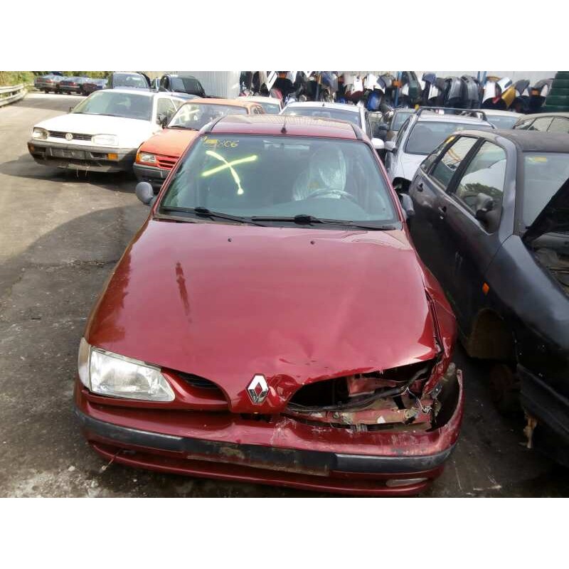 renault megane i berlina hatchback (ba0) del año 1996