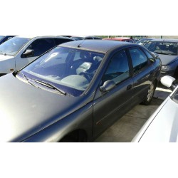 renault laguna (b56) del año 1950