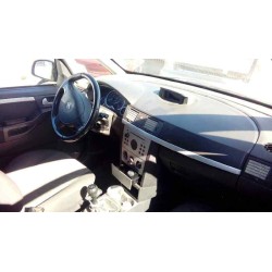 opel meriva del año 2004