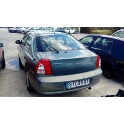 kia shuma ii del año 2001