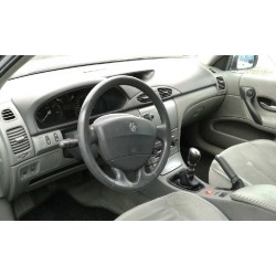 renault laguna ii (bg0) del año 2001