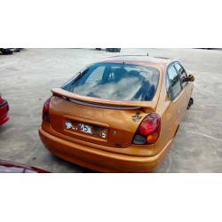 toyota corolla (e11) del año 1998