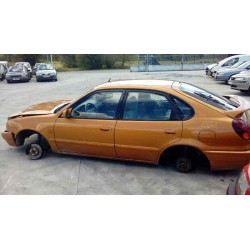 toyota corolla (e11) del año 1998