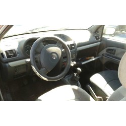 renault clio ii fase ii (b/cb0) del año 2001
