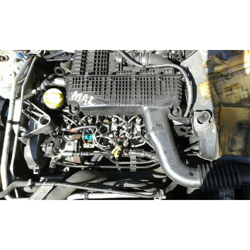 nissan almera (n16/e) del año 2004