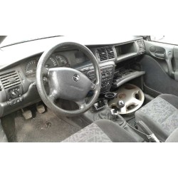 opel vectra b berlina del año 1998