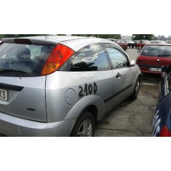 ford focus berlina (cak) del año 2001