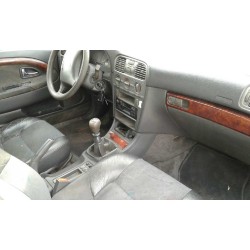 volvo s40 berlina del año 1997