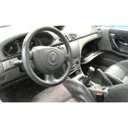 renault laguna ii (bg0) del año 2002