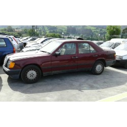 mercedes clase e (w124) berlina del año 2017