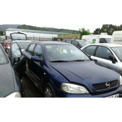 opel astra g berlina del año 1999