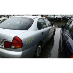 mitsubishi carisma berlina 4 (da0) del año 1999