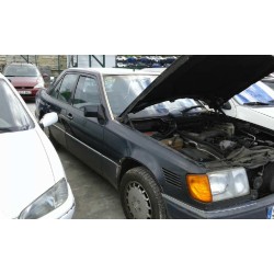 mercedes clase e (w124) berlina del año 1990