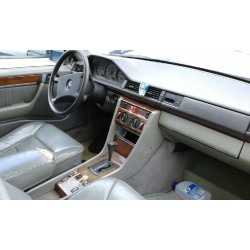mercedes clase e (w124) berlina del año 1990