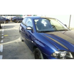 seat ibiza (6l1) del año 2003