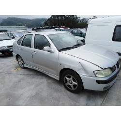 seat cordoba berlina (6k2) del año 2002