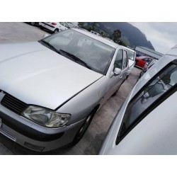 seat cordoba berlina (6k2) del año 2002