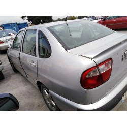 seat cordoba berlina (6k2) del año 2002