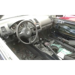 volkswagen polo berlina (6n2) del año 2001