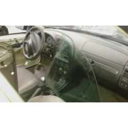 citroen xsara berlina del año 2002