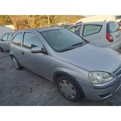 opel corsa c del año 2005