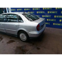 citroen c5 berlina del año 2002