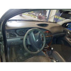citroen c5 berlina del año 2002
