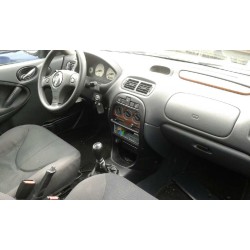 mg rover serie 25 (rf) del año 2003