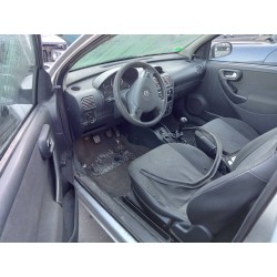 opel corsa c del año 2005