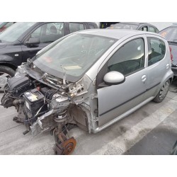 peugeot 107 del año 2006