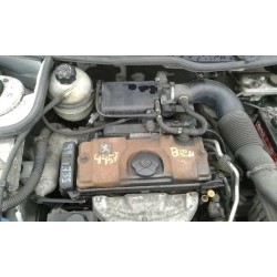 peugeot 206 berlina del año 2000
